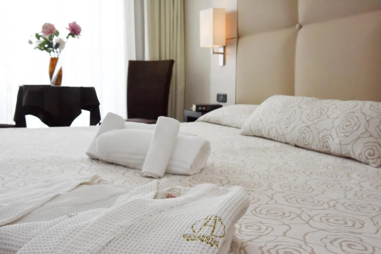 סרניקו Cocca Hotel Royal Thai Spa 4*,